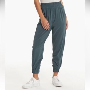 Vuori Villa Jogger Stone